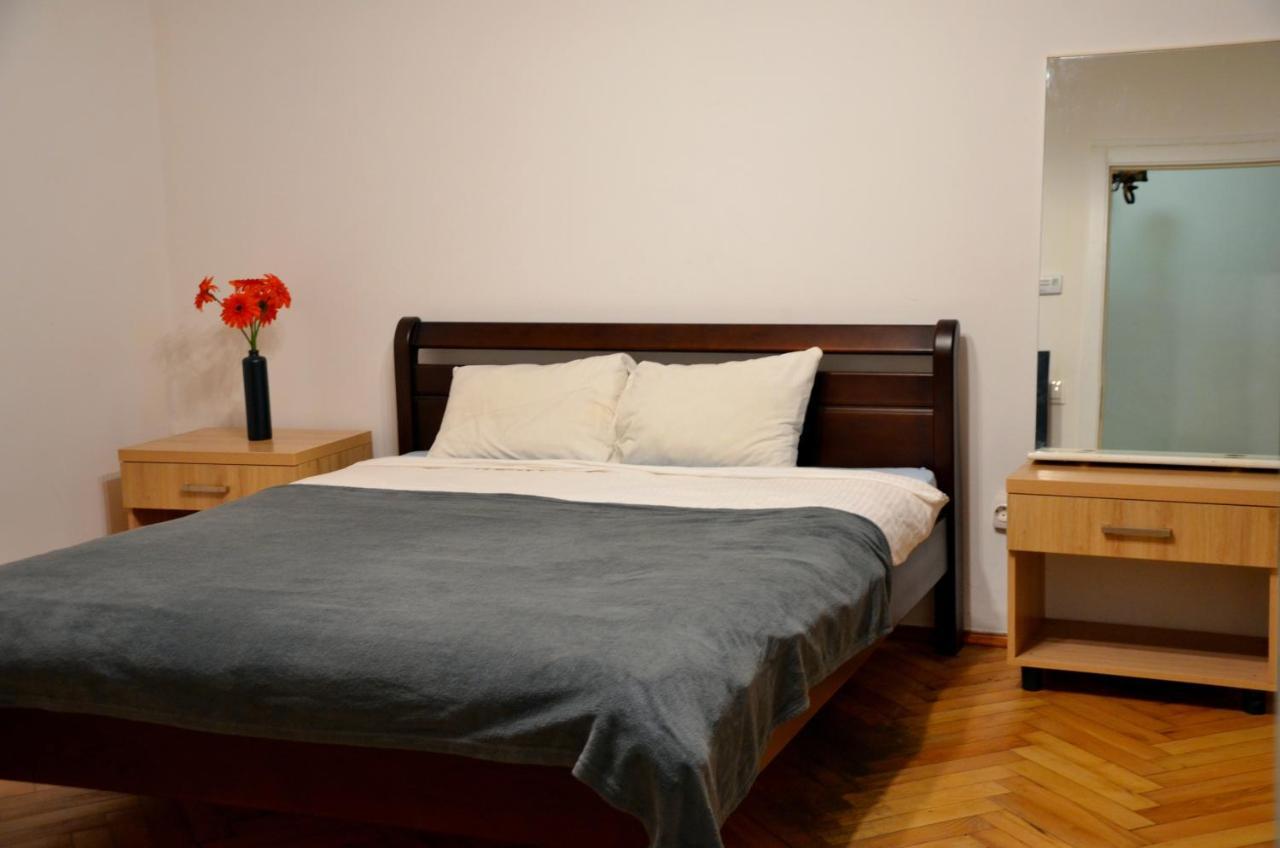 Brand New Apartment In City Center Lviv Exterior foto