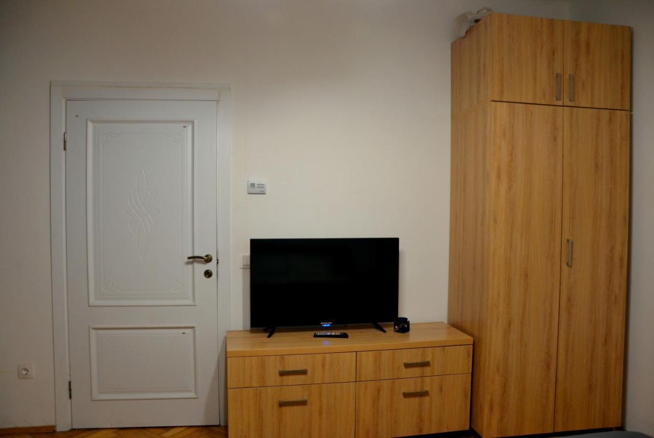 Brand New Apartment In City Center Lviv Exterior foto