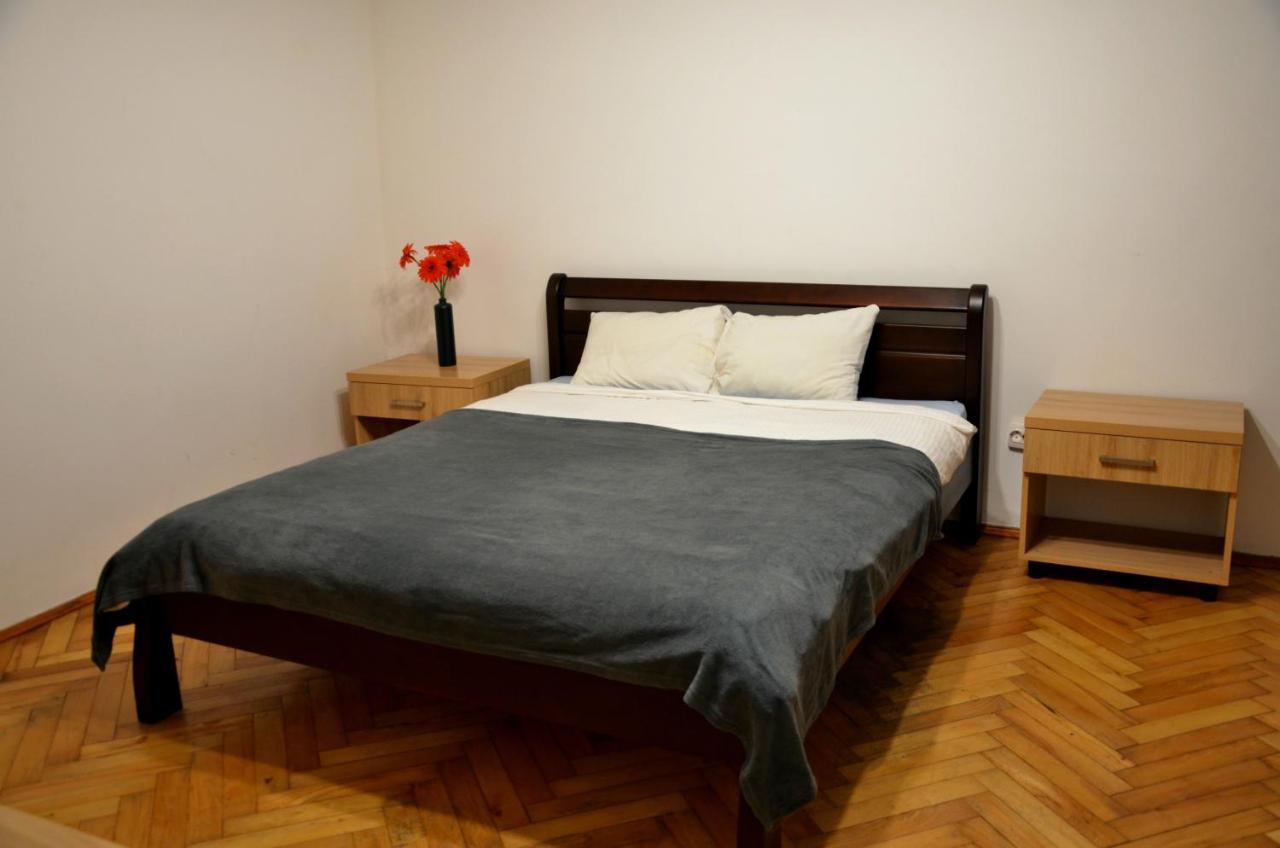 Brand New Apartment In City Center Lviv Exterior foto